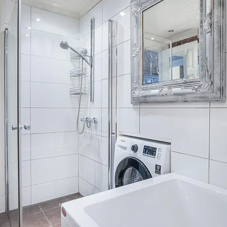 Heinz Apartment